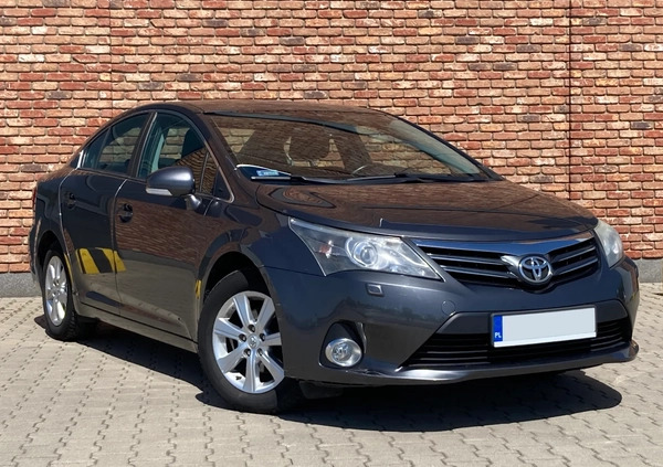 Toyota Avensis cena 41900 przebieg: 174570, rok produkcji 2014 z Lublin małe 22